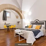 Yellow - Selection *